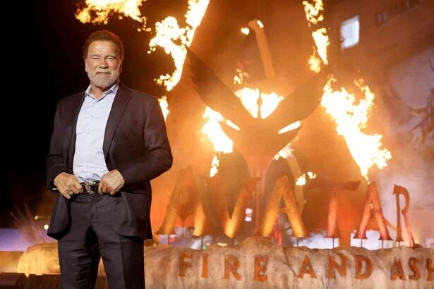 スペシャルゲストのアーノルド・シュワルツェネッガー