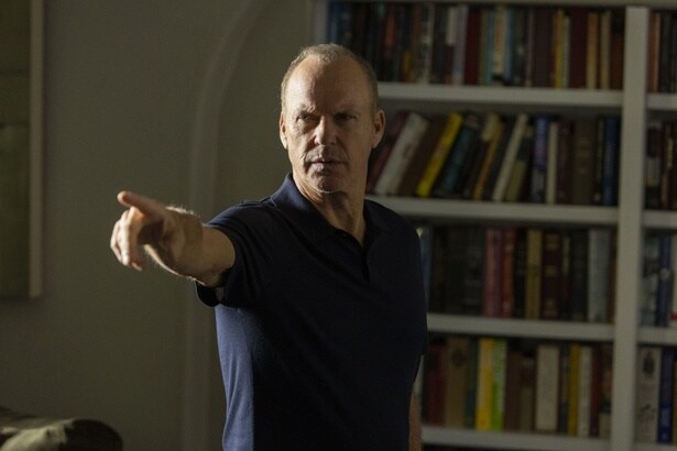 マイケル・キートンが監督・主演・製作を兼任した『殺し屋のプロット』を語る「俳優としての自分を犠牲にせず、あらゆる方面に“フェアでいること”が重要」