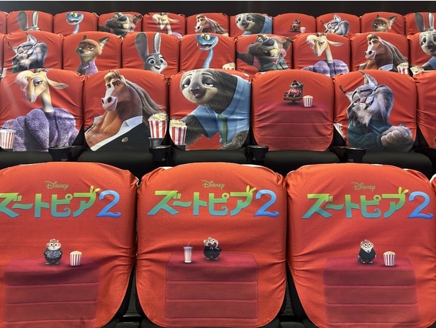 レミングのビジネスマンのサイズ感も細かく再現！(TOHOシネマズ 日比谷プレミアム シアター)