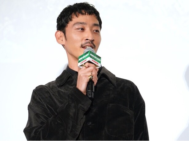 風鈴高校の総代を務める梅宮一役の上杉柊平