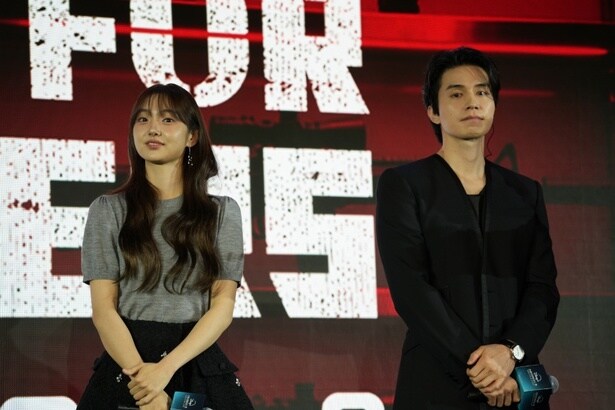 「We are back」と言いながら登壇した「殺し屋たちの店」チーム