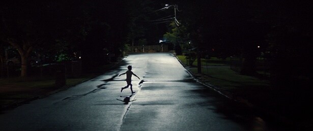 『バーバリアン』から『WEAPONS/ウェポンズ』、そして『バイオハザード』リブートへ!ホラー映画界の新星ザック・クレッガーの進化をたどる