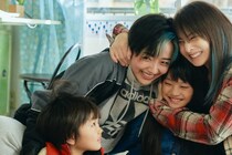 SNSや小説と連携を取り“読み解き”を促す『ナイトフラワー』花言葉や娘が弾くクラシックが示唆する作品全体の象徴性