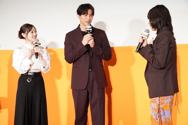 サプライズ登場の福士蒼汰＆福原遥も、十明の生歌唱に興奮しきり