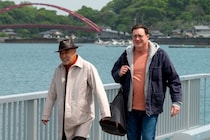 ブレンダン・フレイザー＆HIKARI監督が『レンタル・ファミリー』のテーマを明かす特別映像