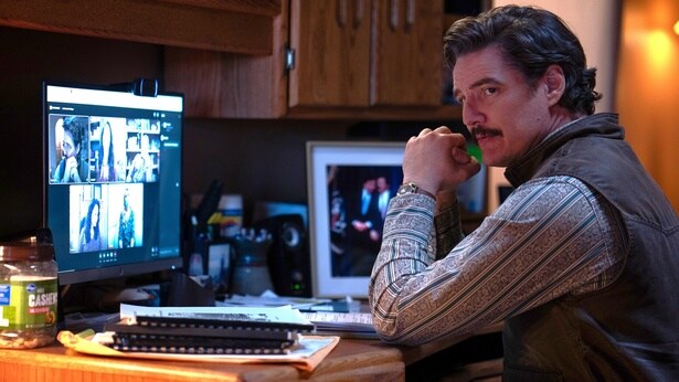 潤沢な資金を持ち、町民からの信頼を集める現市長・テッド(ペドロ・パスカル)