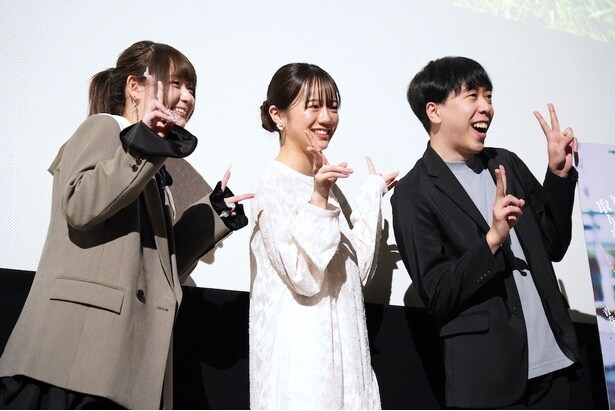 【写真を見る】映画『とれ！』 (2026年1月16日公開)の『完成披露記念 コウイチ映画祭り』が開催。フォトセッションはノリノリでいろいろなポーズを披露！
