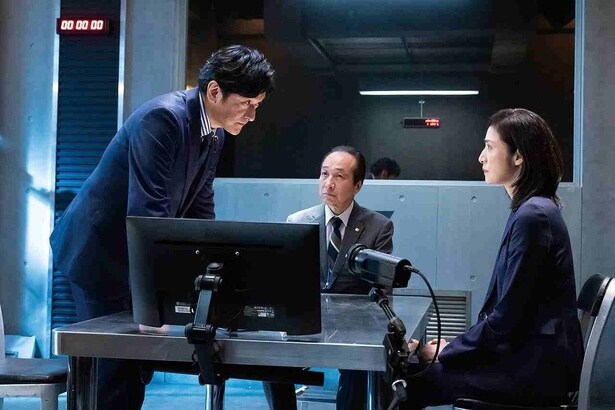 『劇場版「緊急取調室 THE FINAL」』は12月26日(金)より公開