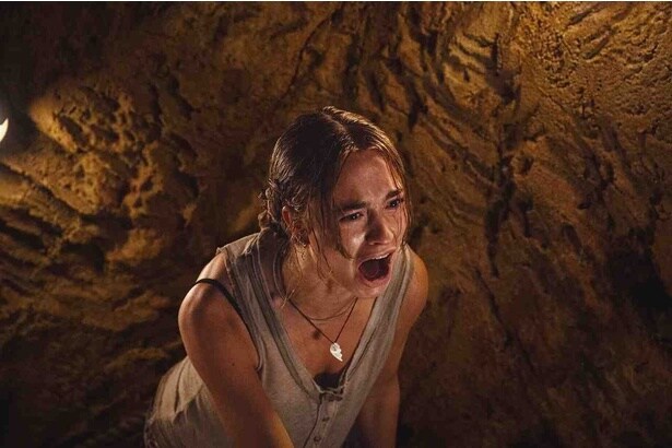 主人公ルーシー(ジョニー・セコイヤ)が壮絶な叫び声をあげるカット