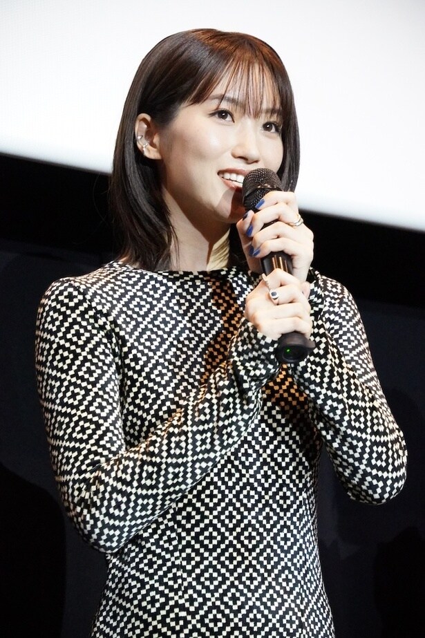 主人公である本嫌いの少女、御倉深冬役を演じた片岡凜