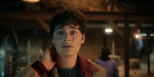 【写真を見る】影の主人公!「ストレンジャー・シングス」はこの少年から始まった