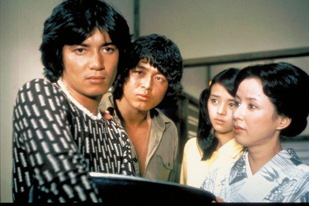 オメダの母を演じたのは、名優として知られる八千草薫