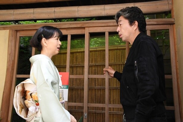 オメダの妹の真弓役の岡田奈々も登場