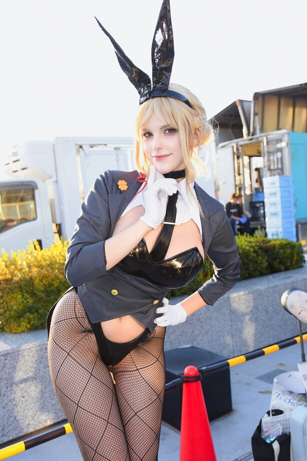 【写真を見る】「勝利の女神：NIKKE」エードなど、魅力的なコスプレイヤーを一挙に紹介