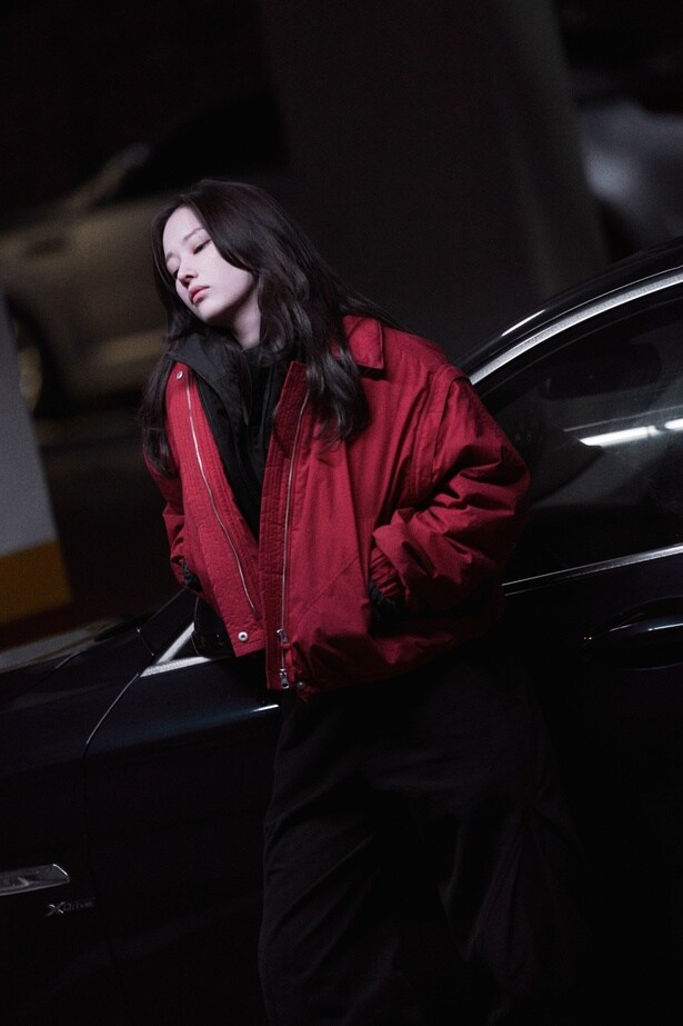 運び屋としての仕事もこなすドギョン