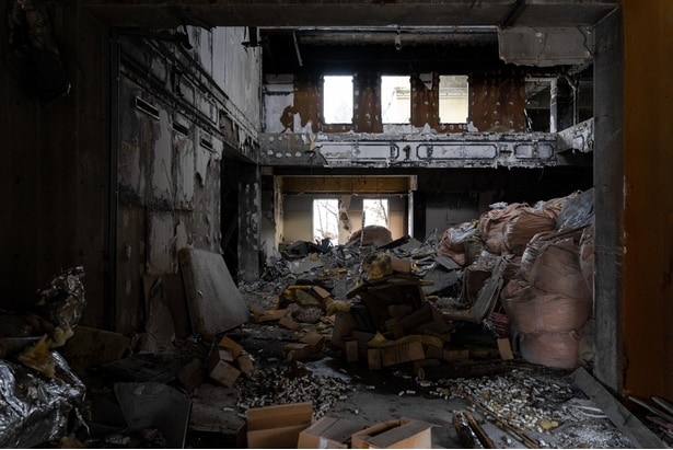 もともと廃墟だったホテル棟で火事があり、そのままの状態で放置されているという