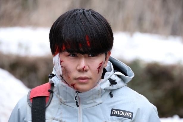 闇バイトに手を出したことでヒグマに追い詰めれることになる小山内