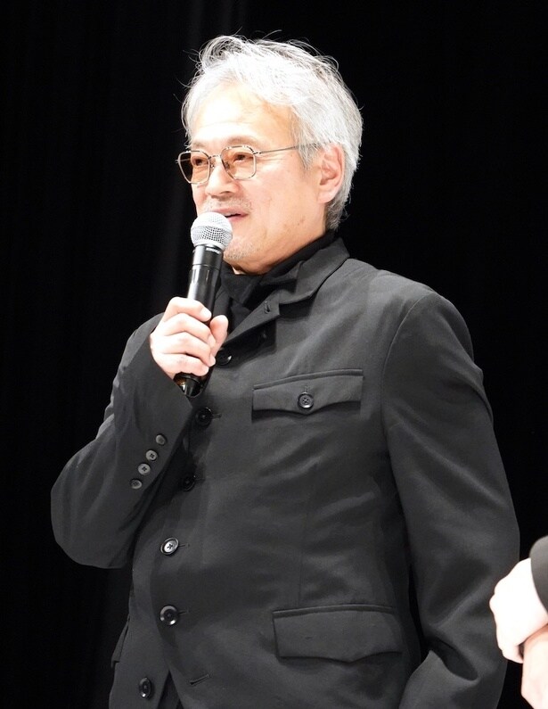 メガホンをとった源孝志監督