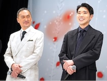 柄本佑、主演映画『木挽町のあだ討ち』完成披露舞台挨拶でずっとファンだった推し俳優を告白！渡辺謙は沢口靖子との約40年ぶり再共演に笑顔