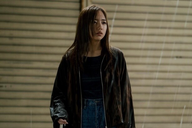 【写真を見る】齊藤京子の”声”のトーンに惹かれたという深田監督。土砂降りのシーンの芝居も光る