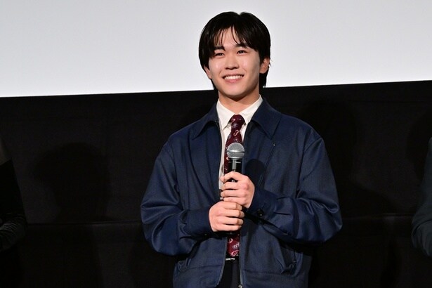 大石俊介役の鈴木福