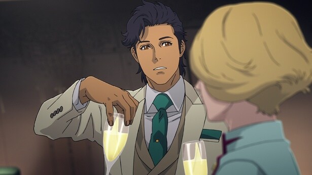 グラスの持ち方ひとつでも性格が見えてくる