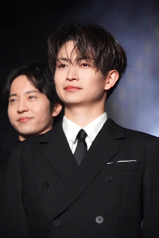 第205期生の門田陽光役を演じる綱啓永