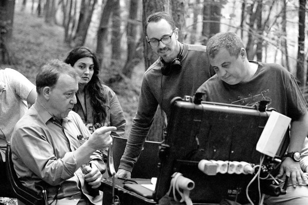 『ドント・ムーブ』でライミとタッグを組んだ新鋭アダム・シンドラー&ブライアン・ネットが監督を務める可能性