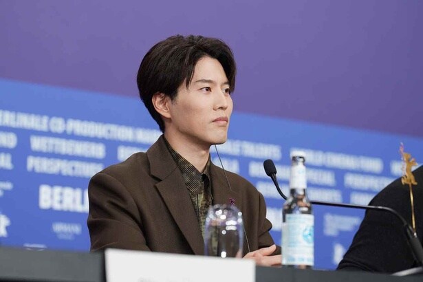 主人公の兄、帯刀千太郎役の入野自由