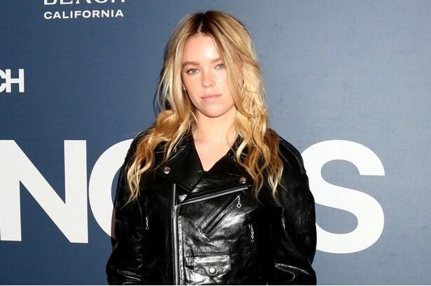 【写真を見る】“新生DCユニバース”の『スーパーガール』に抜擢！今年大ブレイク間違いなしのミリー・オールコックも出演へ