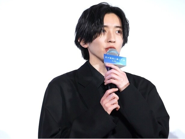 【写真を見る】道枝駿佑は撮影終盤まで単独主演を知らなかった？！生見愛瑠の暴露に慌てる道枝に会場は大爆笑