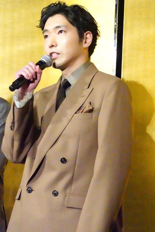 柄本佑が撮影中に気になった渡辺謙の行動とは？