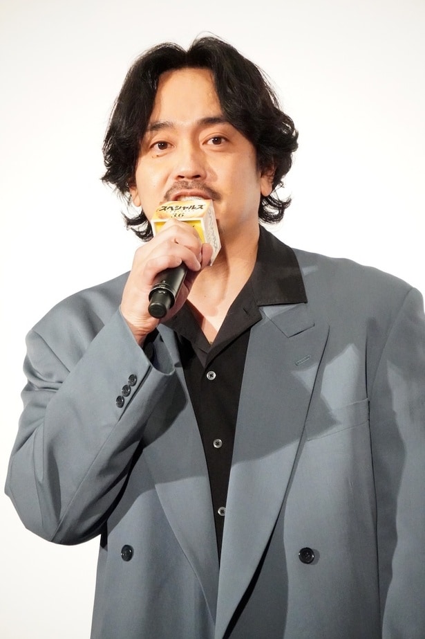 『スペシャルズ』初日舞台挨拶に登壇した青柳翔、「さっくんがいると、現場に行きたくなる」