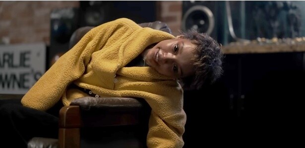 低予算ながら画期的なアイデアで話題を集めた『TALK TO ME/トーク・トゥ・ミー』