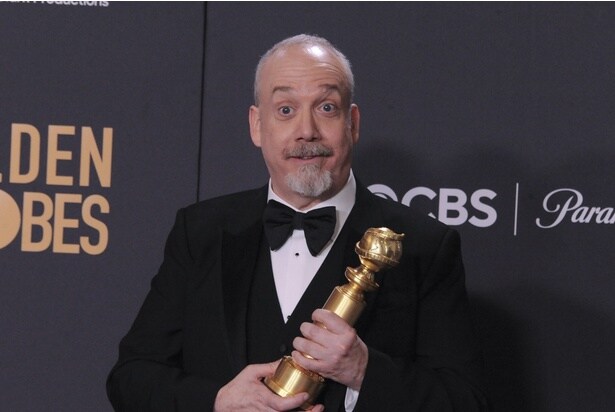 【写真を見る】『ホールドオーバーズ』でGG賞受賞のポール・ジアマッティに、“殺人秘密結社”の魔の手が迫る!?