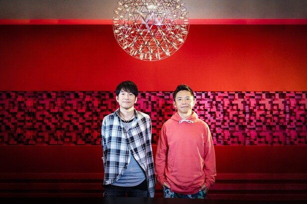 【写真を見る】本作のテーマ曲を担当するウカスカジー