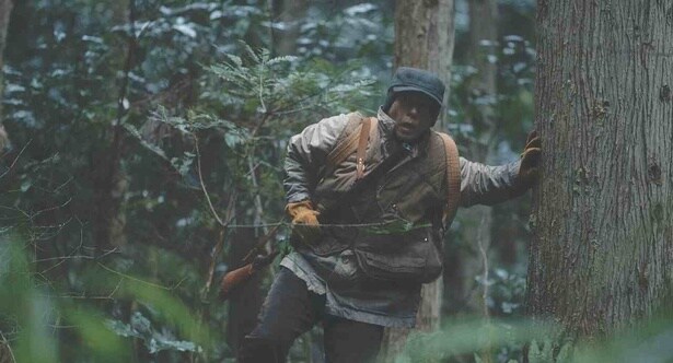 5位は高橋一生の静謐な演技が冴える『脛擦りの森』