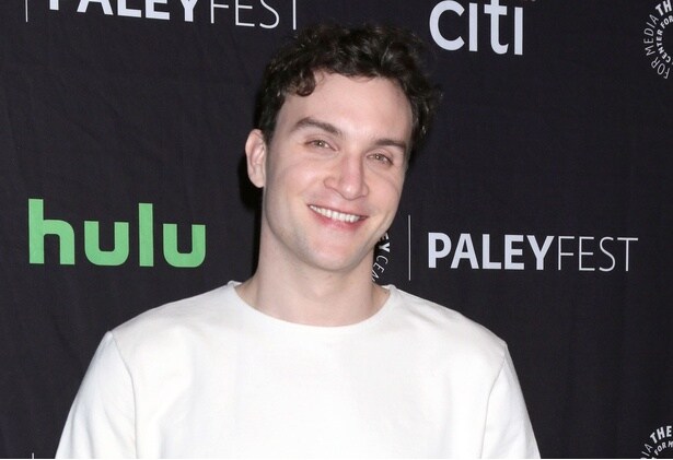 主演を務めるのは、「オーファン・ブラック 暴走遺伝子」のアリ・ミレン