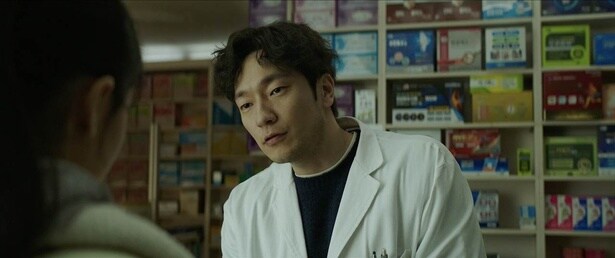 ソン・ソックが癒しの薬剤師役に『大丈夫、大丈夫、大丈夫！』本編映像をチラ見せ！オファー理由を監督が語る