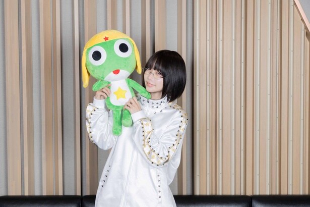 主題歌を書き下ろしたano