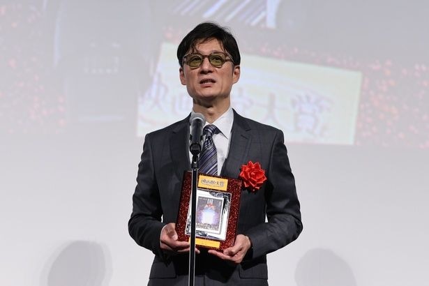 第1回の大賞は『国宝』に！ 李監督が喜びのスピーチ