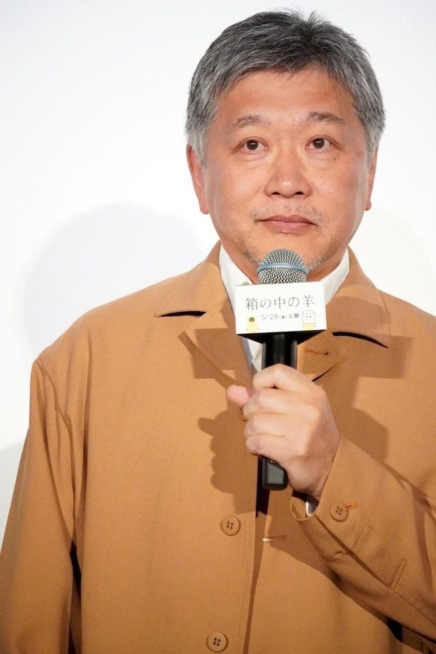 メガホンを取った是枝裕和監督