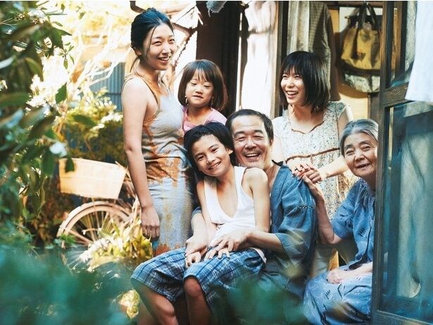 『万引き家族』でも子役のナチュラルな演技を引きだしている