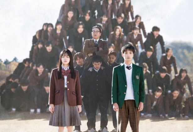スマッシュヒットした前作『みなに幸あれ』に続き、長編映画第2作となる『NEW GROUP』