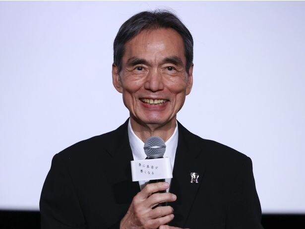 清宮吾朗役の長塚京三