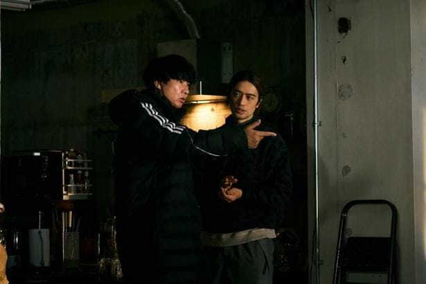 斎藤工は、フリーライターの鑓水役