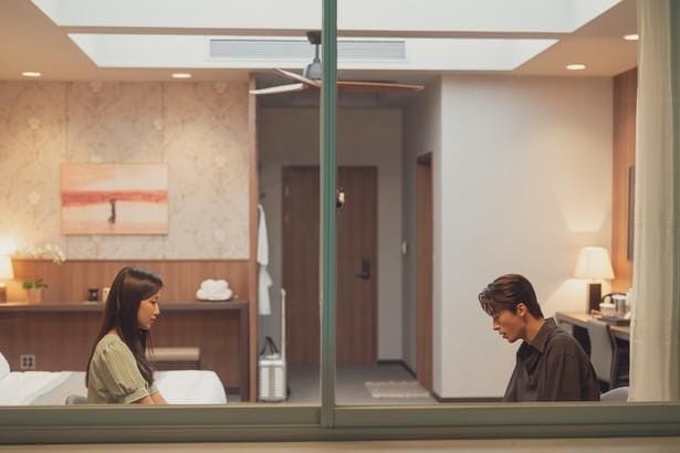 時を経て再会した二人は「もしもあのとき…」と過去を見つめ直す