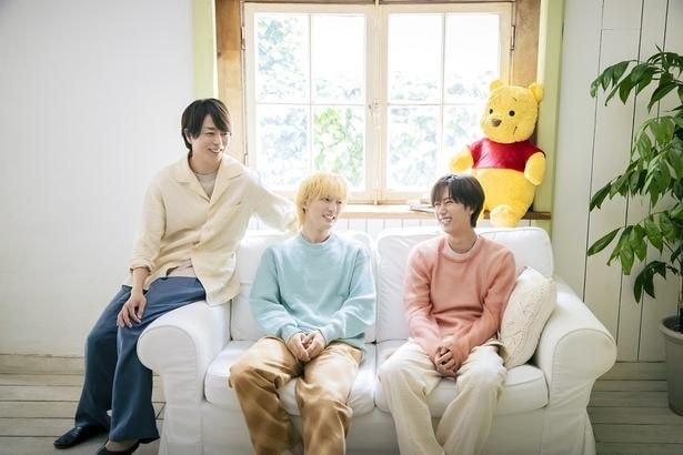 【写真を見る】「くまのプーさん」から大切なものを受け取ってきた櫻井翔と阿部亮平、川島如恵留