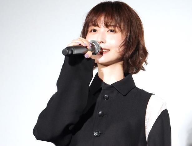 アイドルの南風美里役の長濱ねる