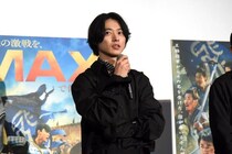 山崎賢人の体を橋本環奈が絶賛「鍛えすぎて“本当に戦える人”になっちゃいました」…『キングダム 魂の決戦』前夜祭イベント